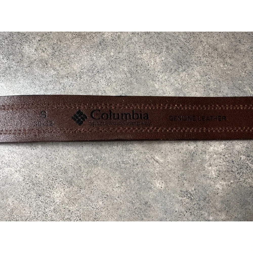 Columbia Mens Belt Size 30-32 Brown Leather Size Logo Everyday Casual Dress Wear